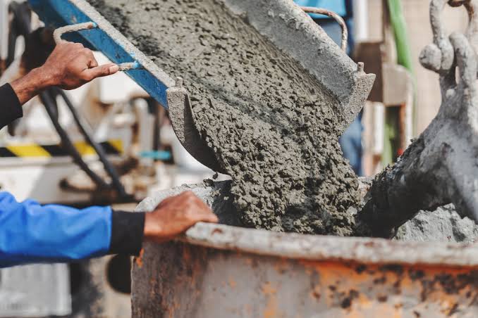 Execução de piso de concreto polido